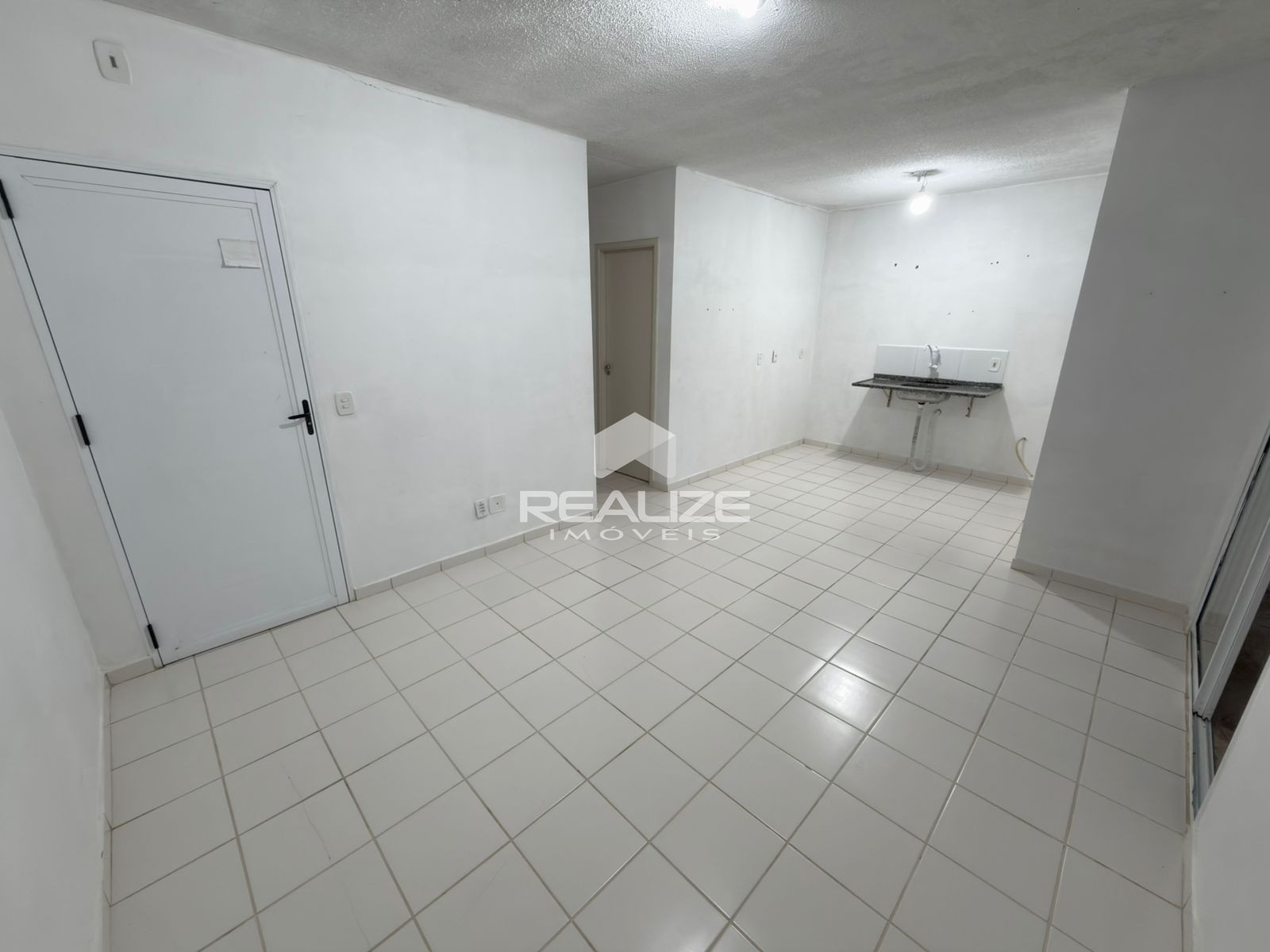 Casa venda no Condomnio Terra Nova com 2 quartos.