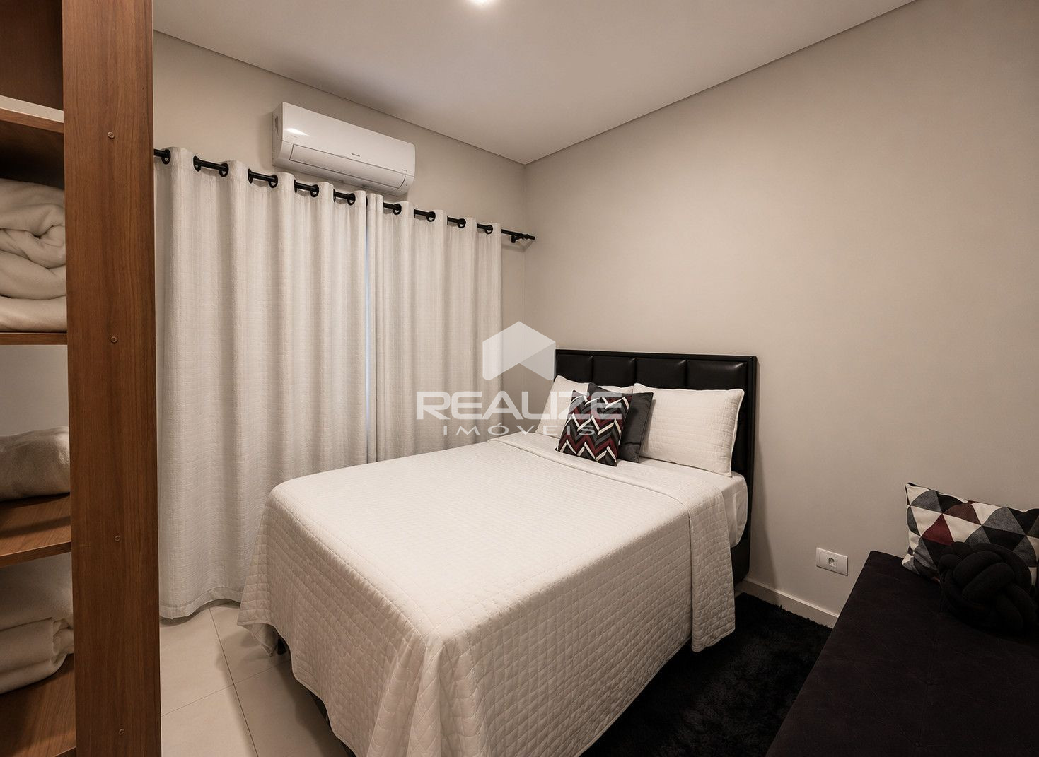 Casa à venda no Loteamento Villa Floratta com 3 quartos. 