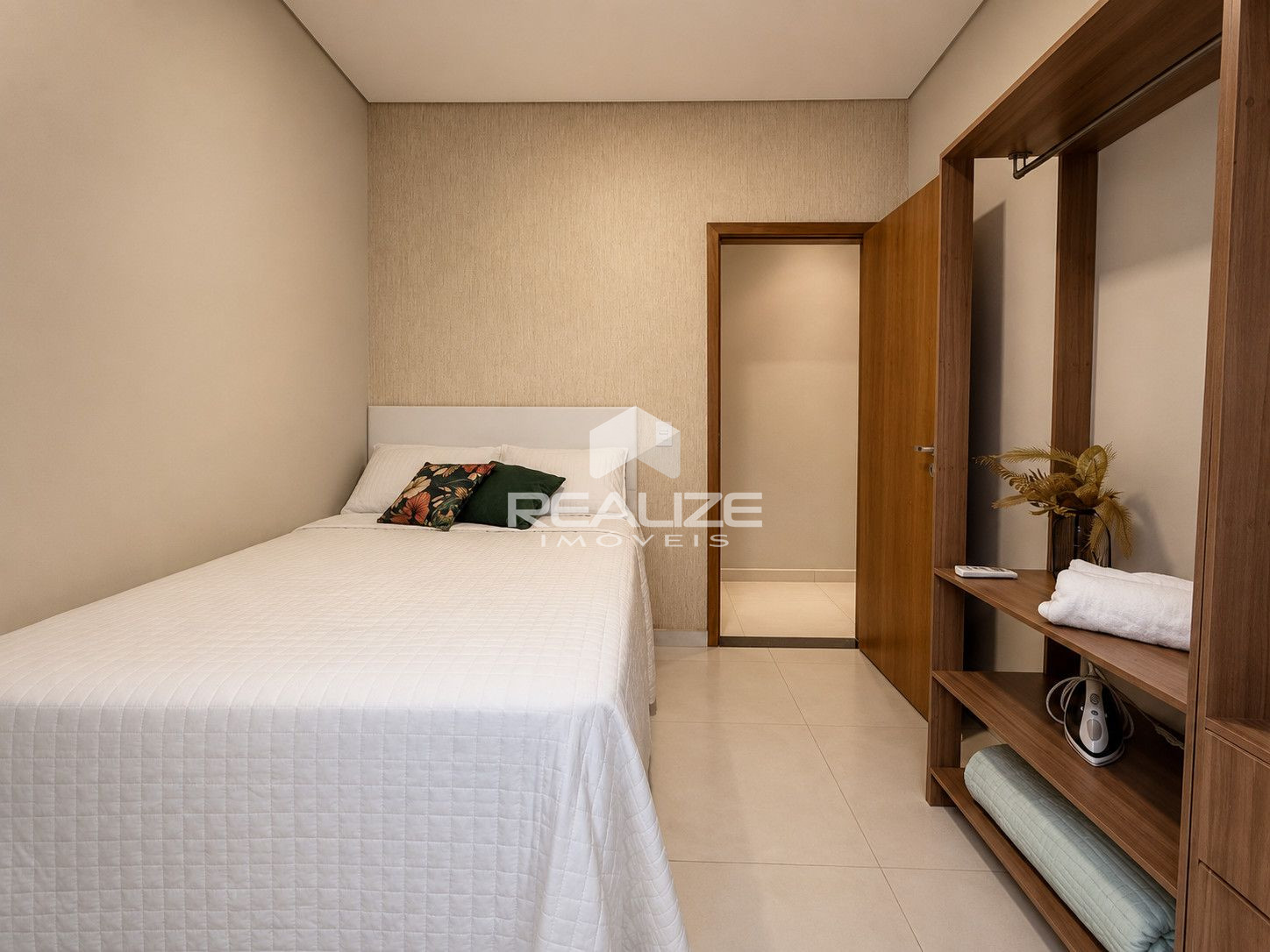 Casa à venda no Loteamento Villa Floratta com 3 quartos. 