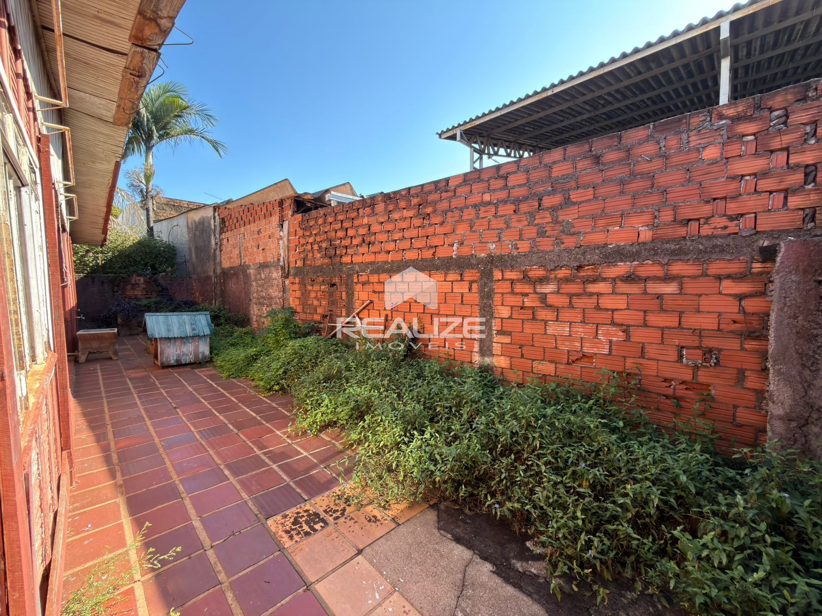 Prédio Comercial e Residencial à venda no Jardim das Nações.