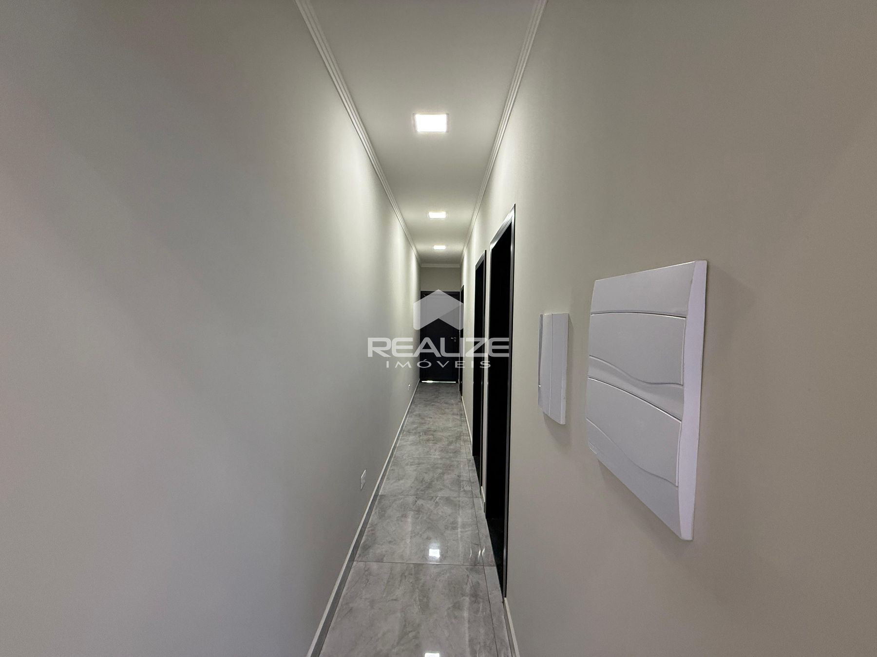 Casa à venda no Jardim São Roque com 3 quartos. 