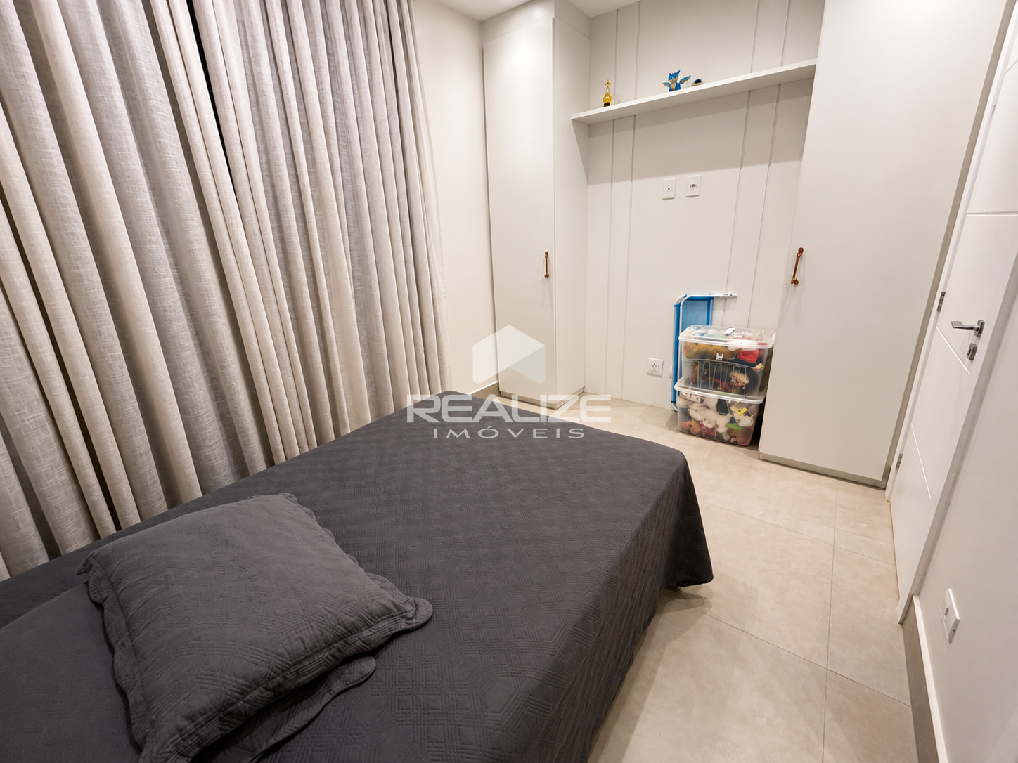 Sobrado à venda no Condomínio Terras Alpha 2 com 3 Suites.