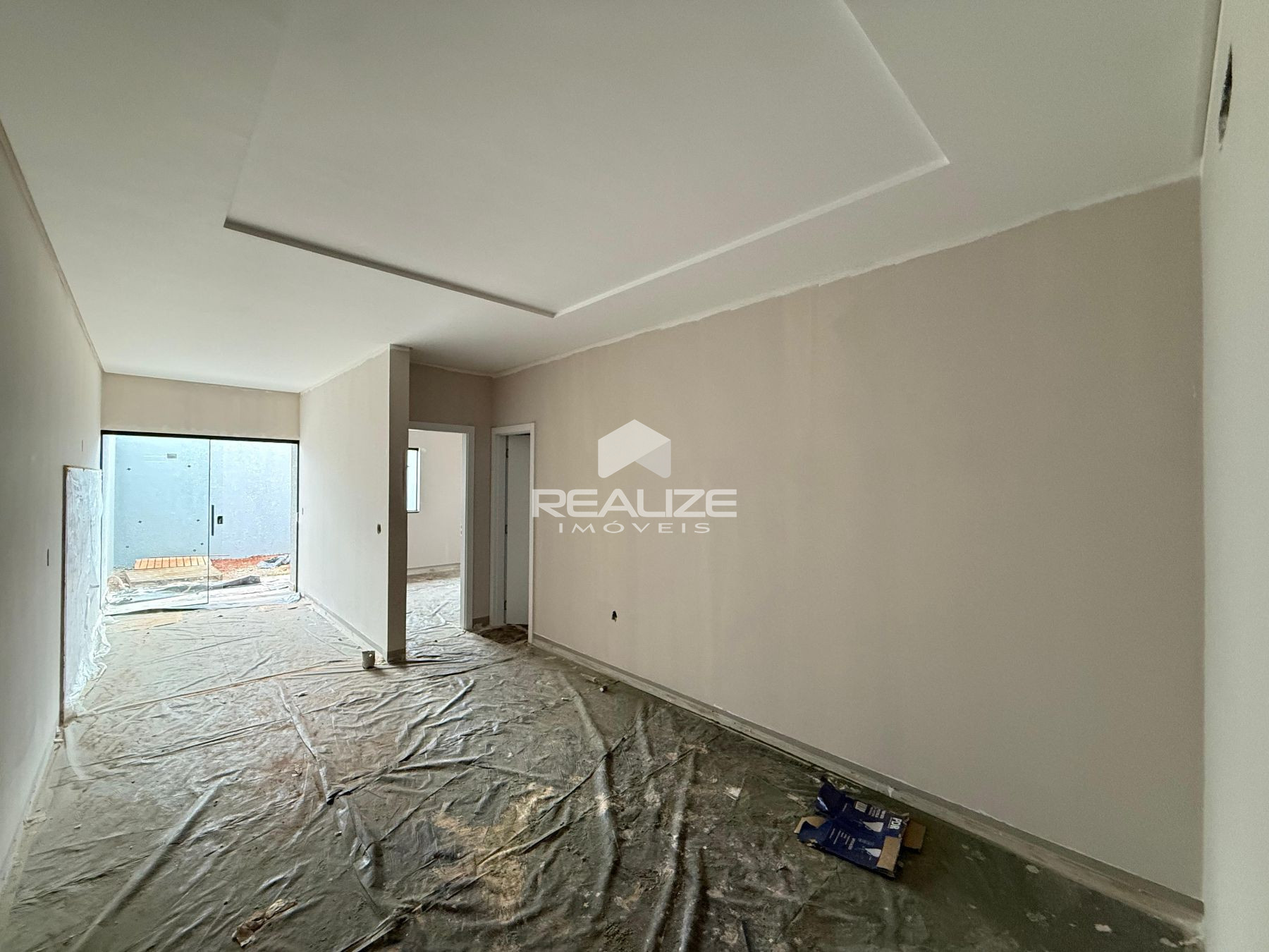 Casa à venda no Villa Floratta com 2 Quartos sendo (1 Suite). 