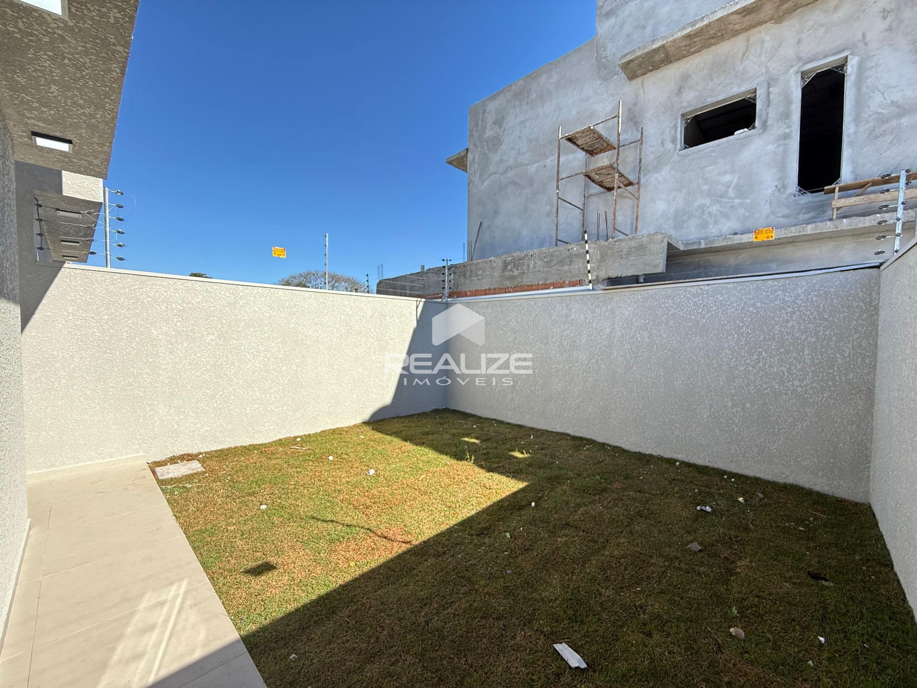 Casa venda no Parque dos Pioneiros com 3 quartos.