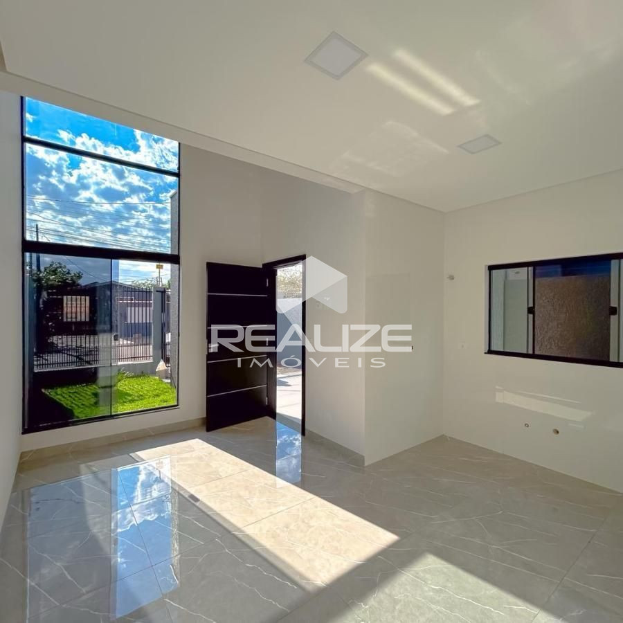 Casa à venda no Jardim Curitiba com 2 quartos (1 suíte)