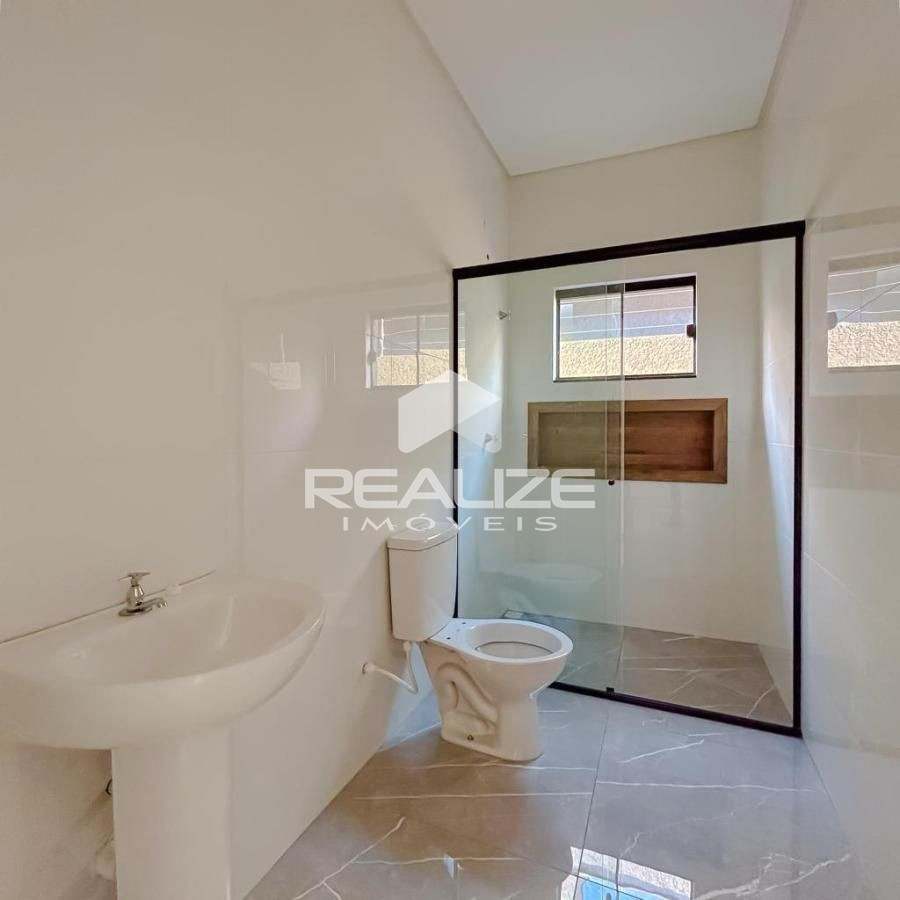 Casa à venda no Jardim Curitiba com 2 quartos (1 suíte)