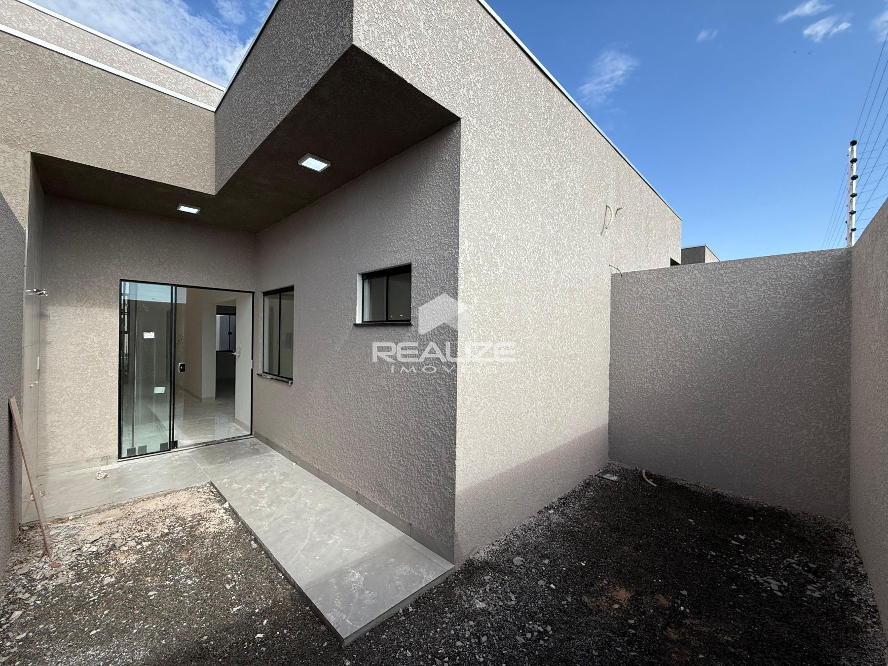 Casa venda no Morada dos Ips com 2 quartos (1 sute).