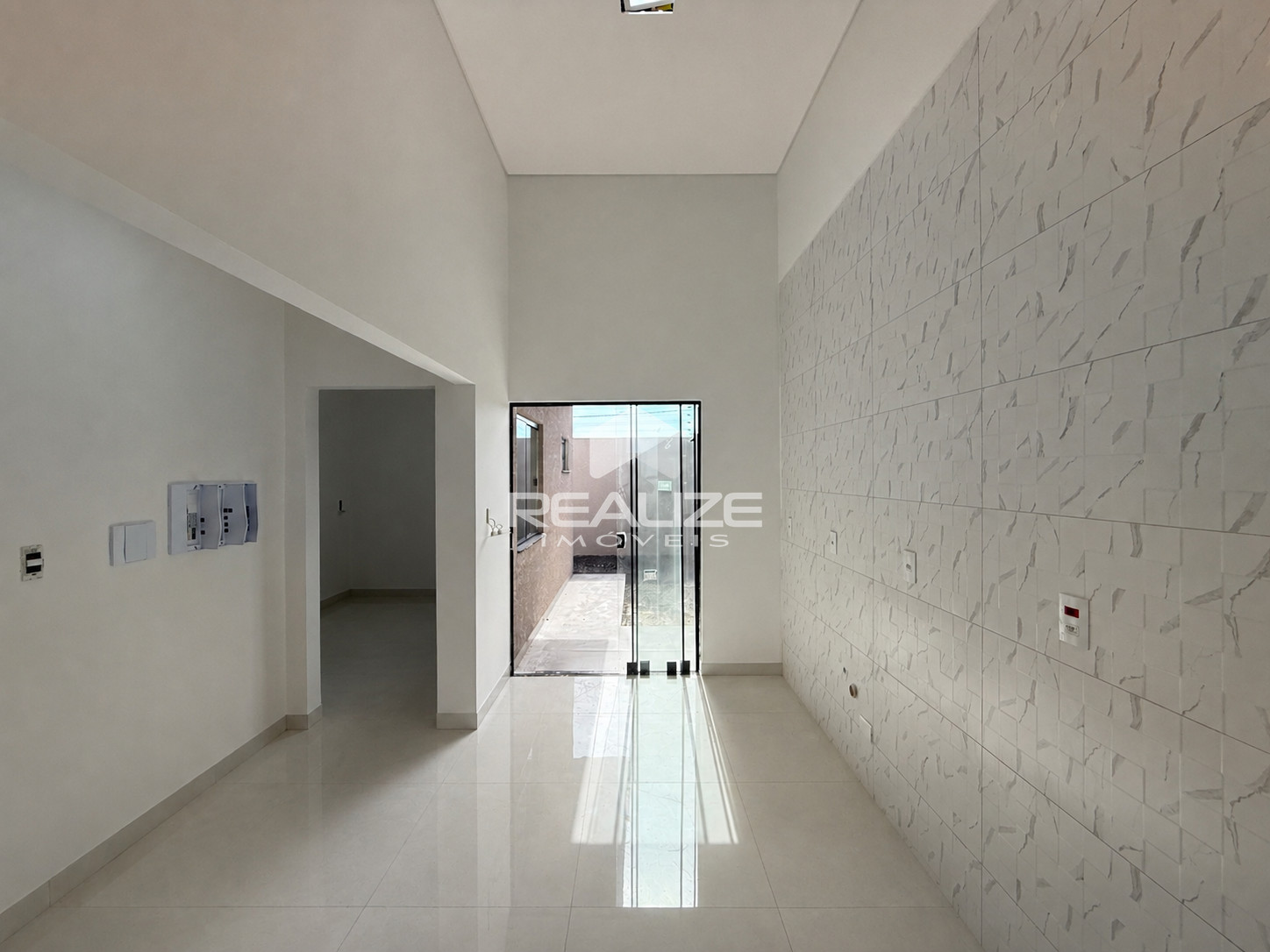 Casa venda no Morada dos Ips com 2 quartos (1 sute).