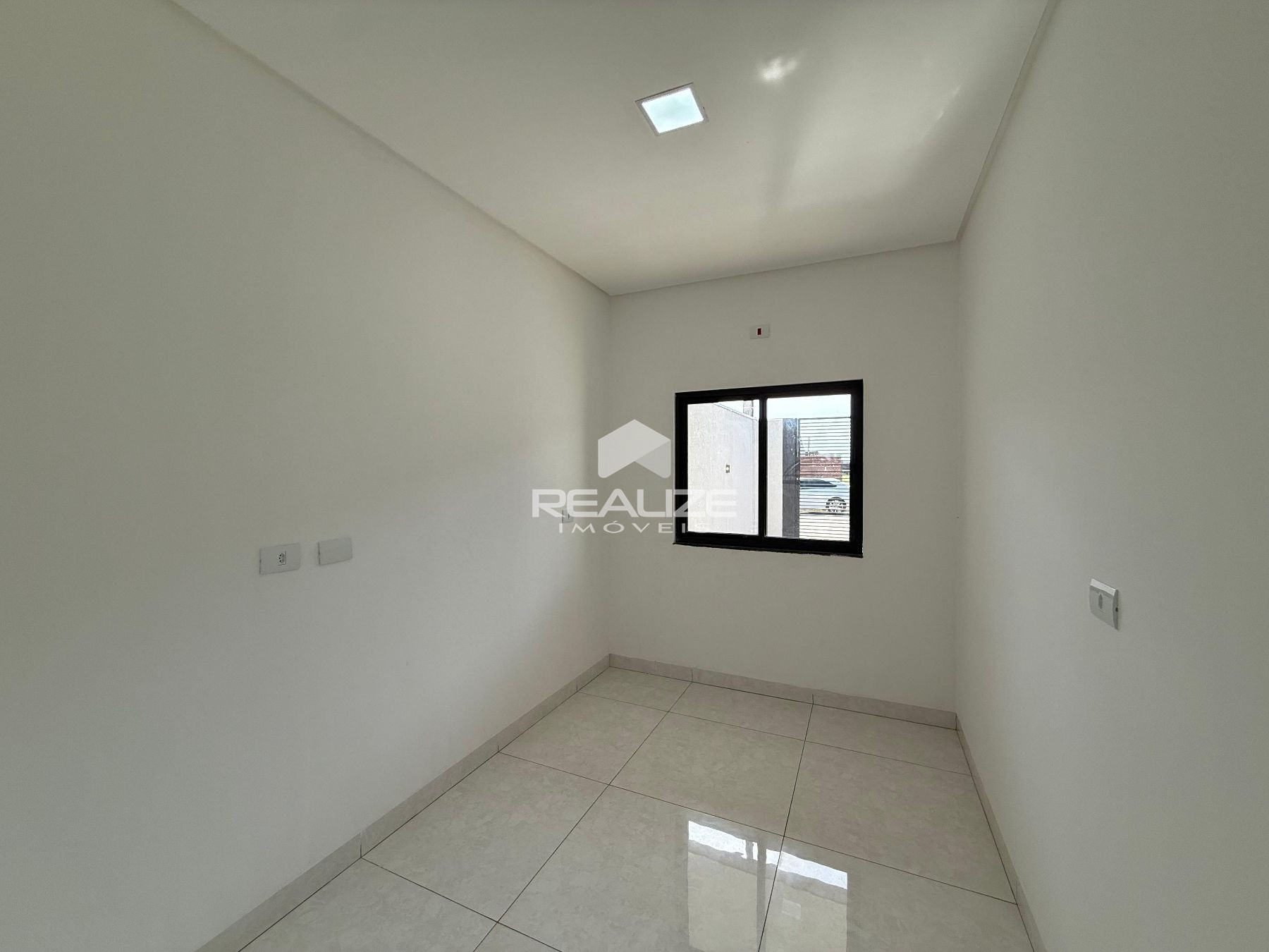 Casa à venda no Vila Maria com 2 quartos (1 suíte).