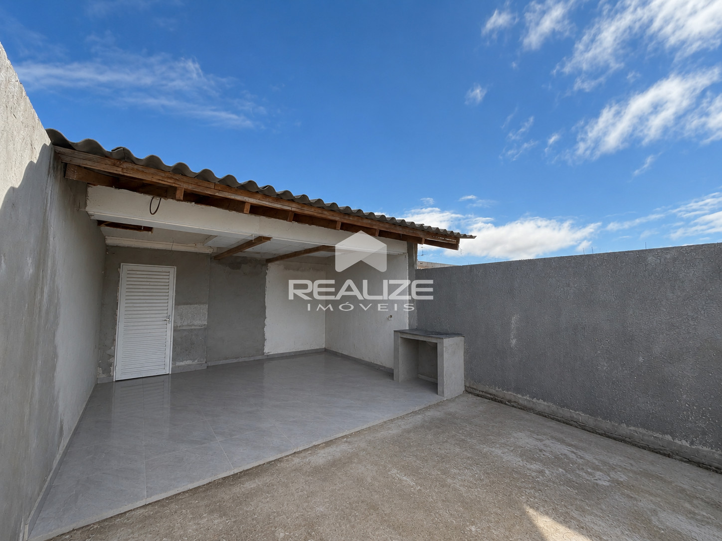 Casa venda no Dom Miguel Osman com 2 quartos (1 Suite).