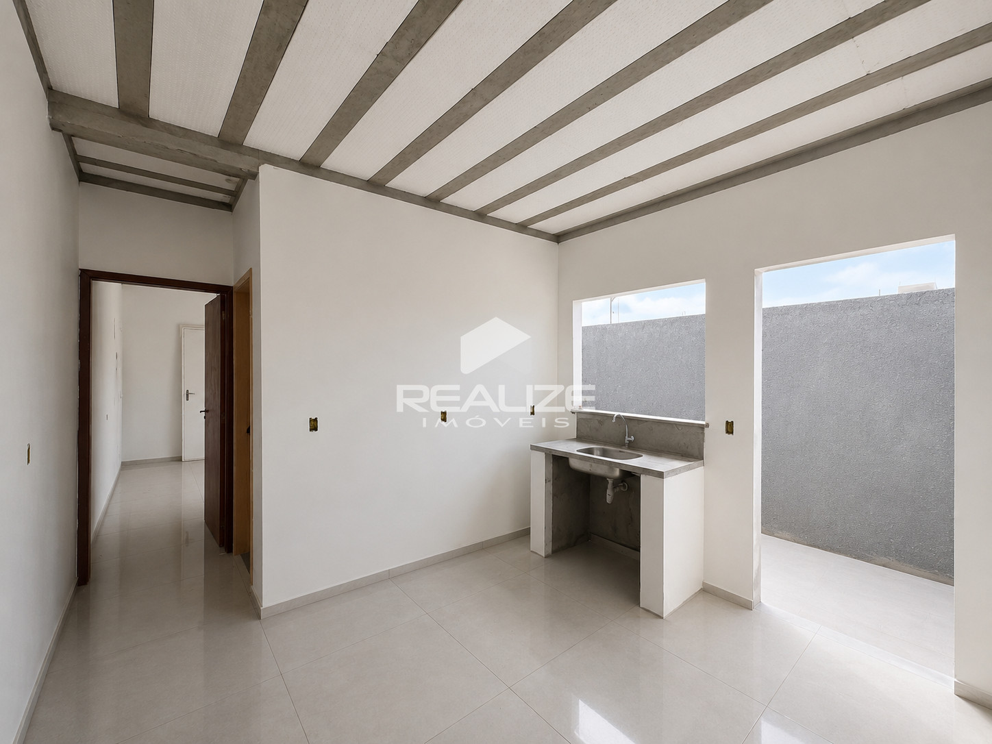 Casa à venda no Dom Miguel Osman com 2 quartos (1 Suite).