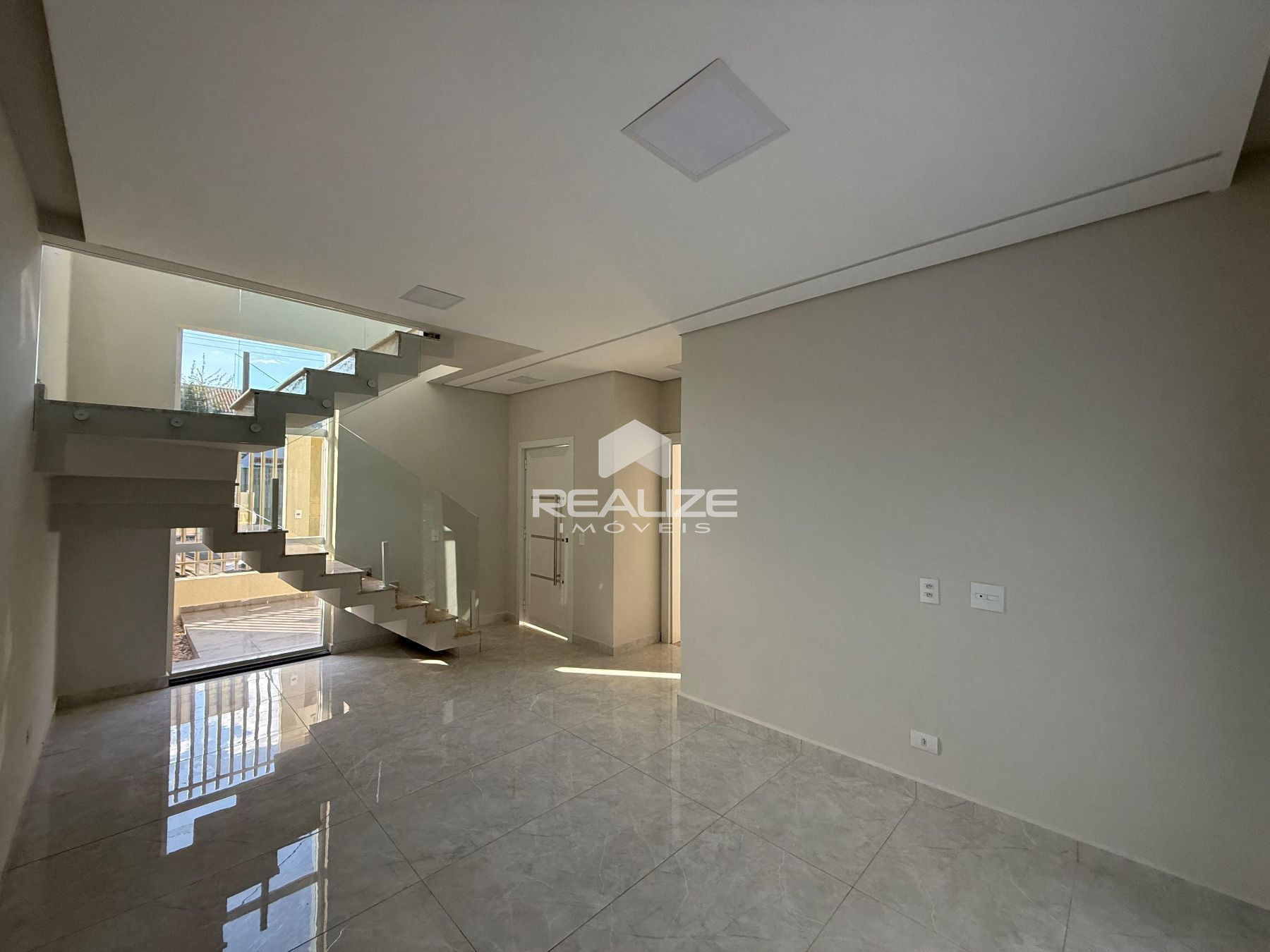 Sobrado à venda no Jardim Panorama com 3 quartos