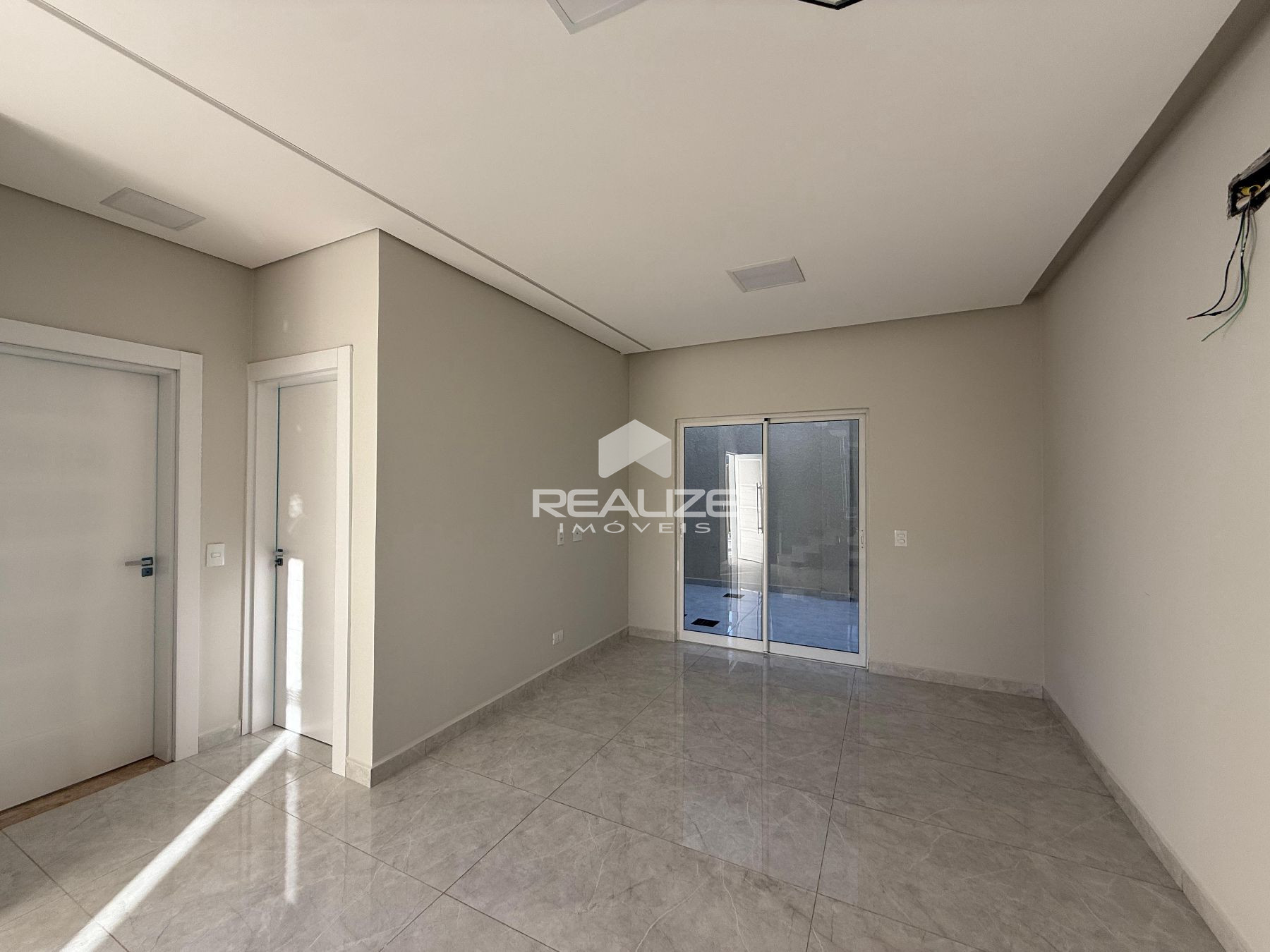 Sobrado à venda no Jardim Panorama com 3 quartos