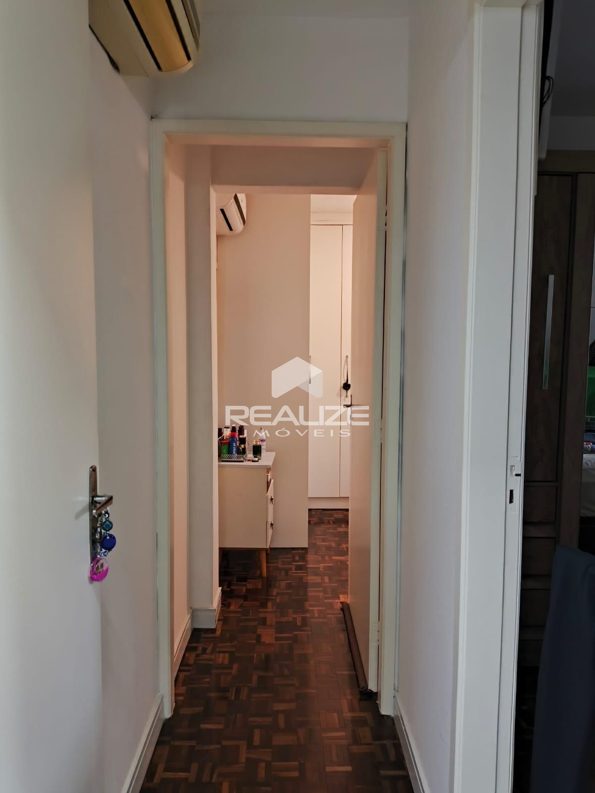 Apartamento à venda no Residencial Abaeté com 2 Quartos.