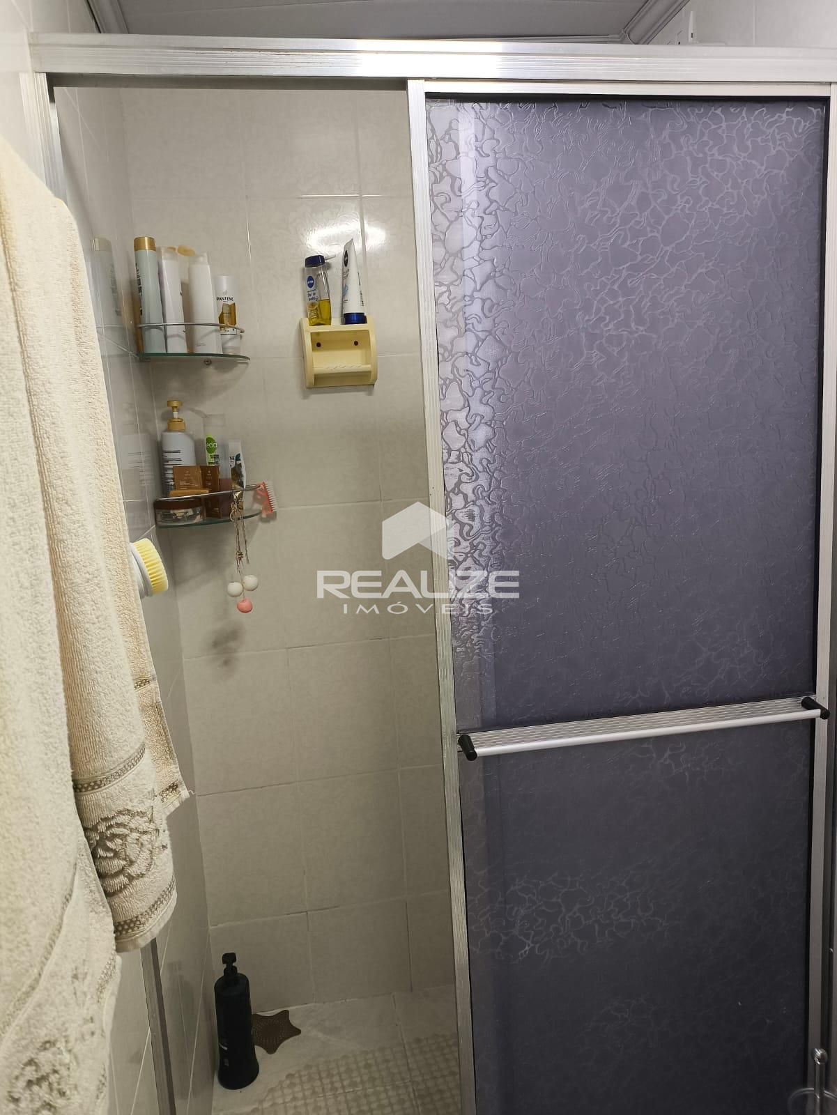 Apartamento à venda no Residencial Abaeté com 2 Quartos.