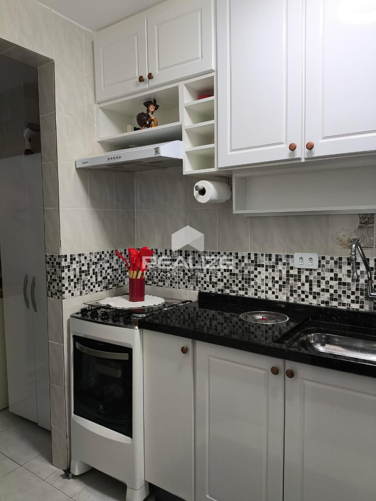 Apartamento à venda no Residencial Abaeté com 2 Quartos.