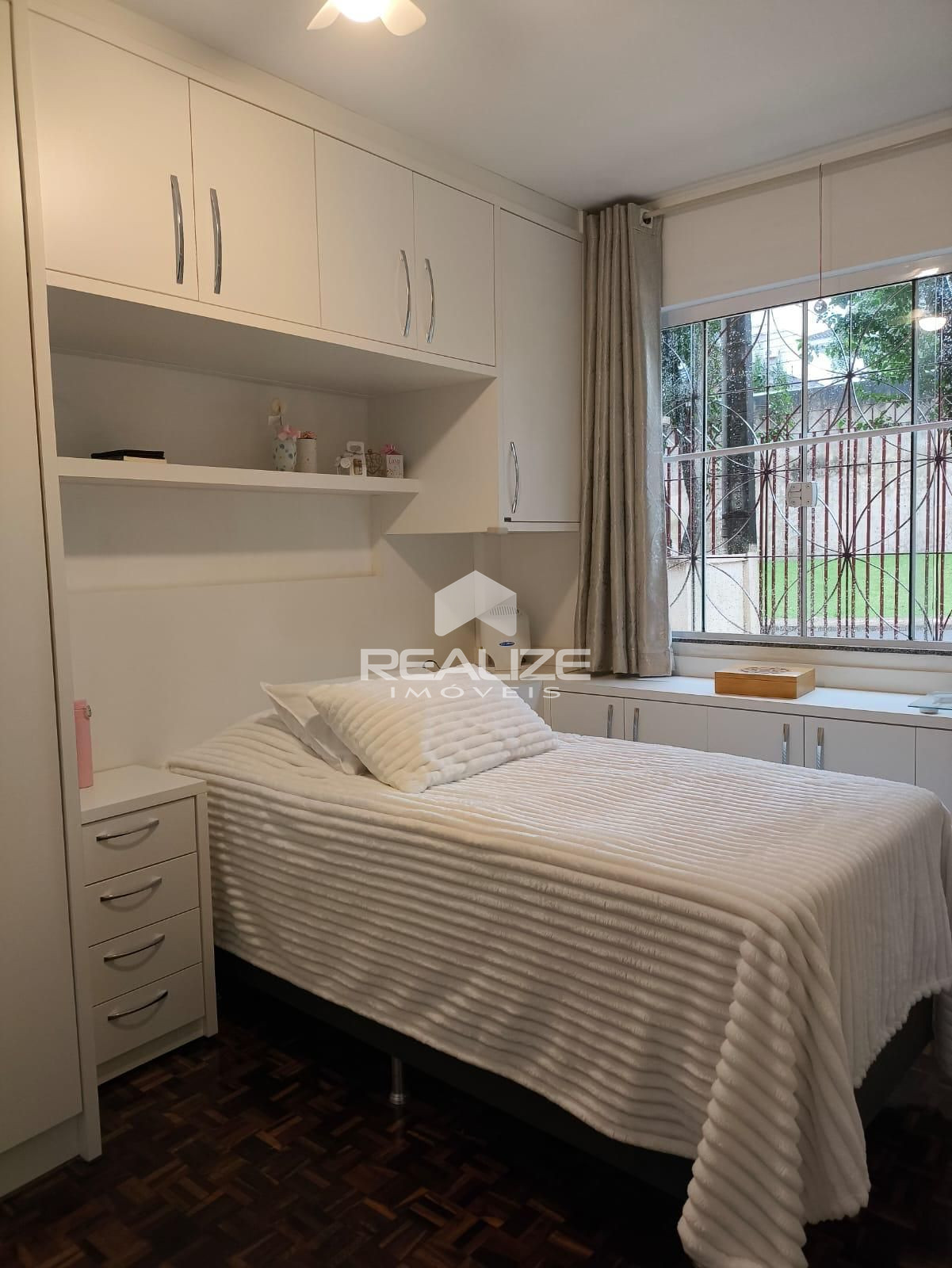Apartamento à venda no Residencial Abaeté com 2 Quartos.