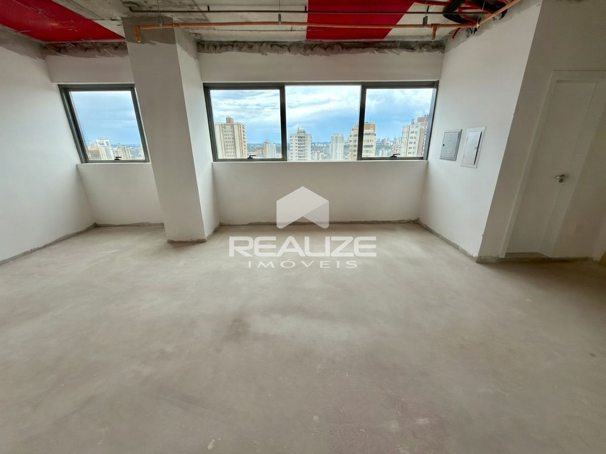 Sala Comercial À venda na Torre Marechal 