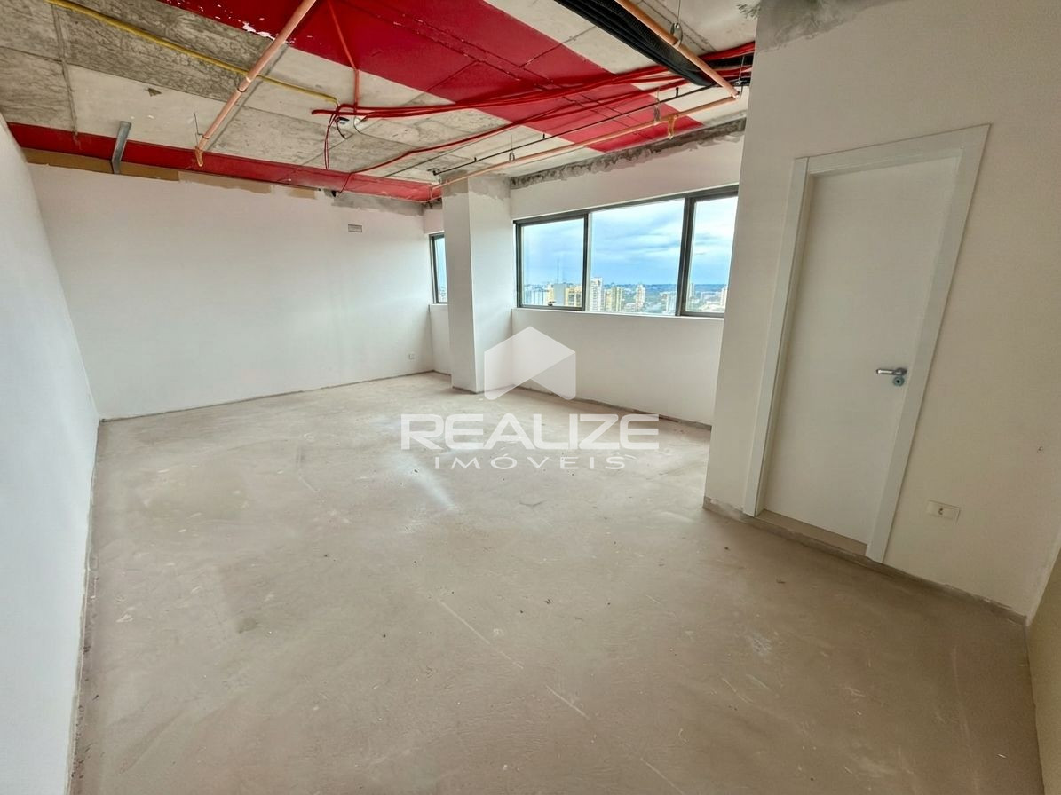 Sala Comercial À venda na Torre Marechal 