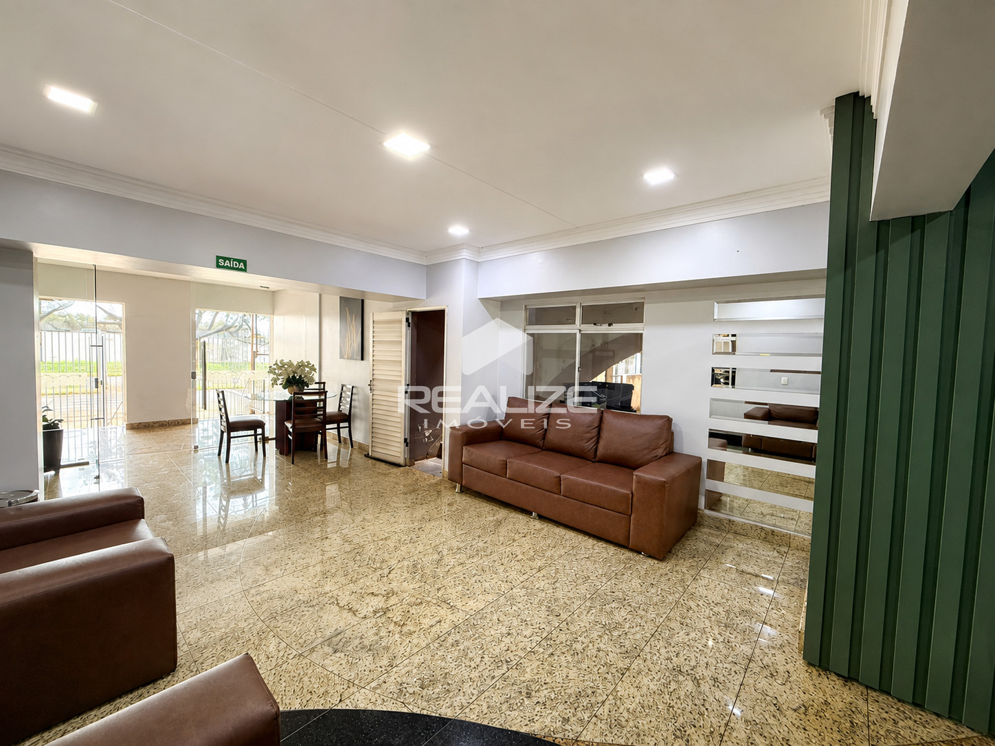 Apartamento à venda no Edifício Cheverny com 1 Quarto 