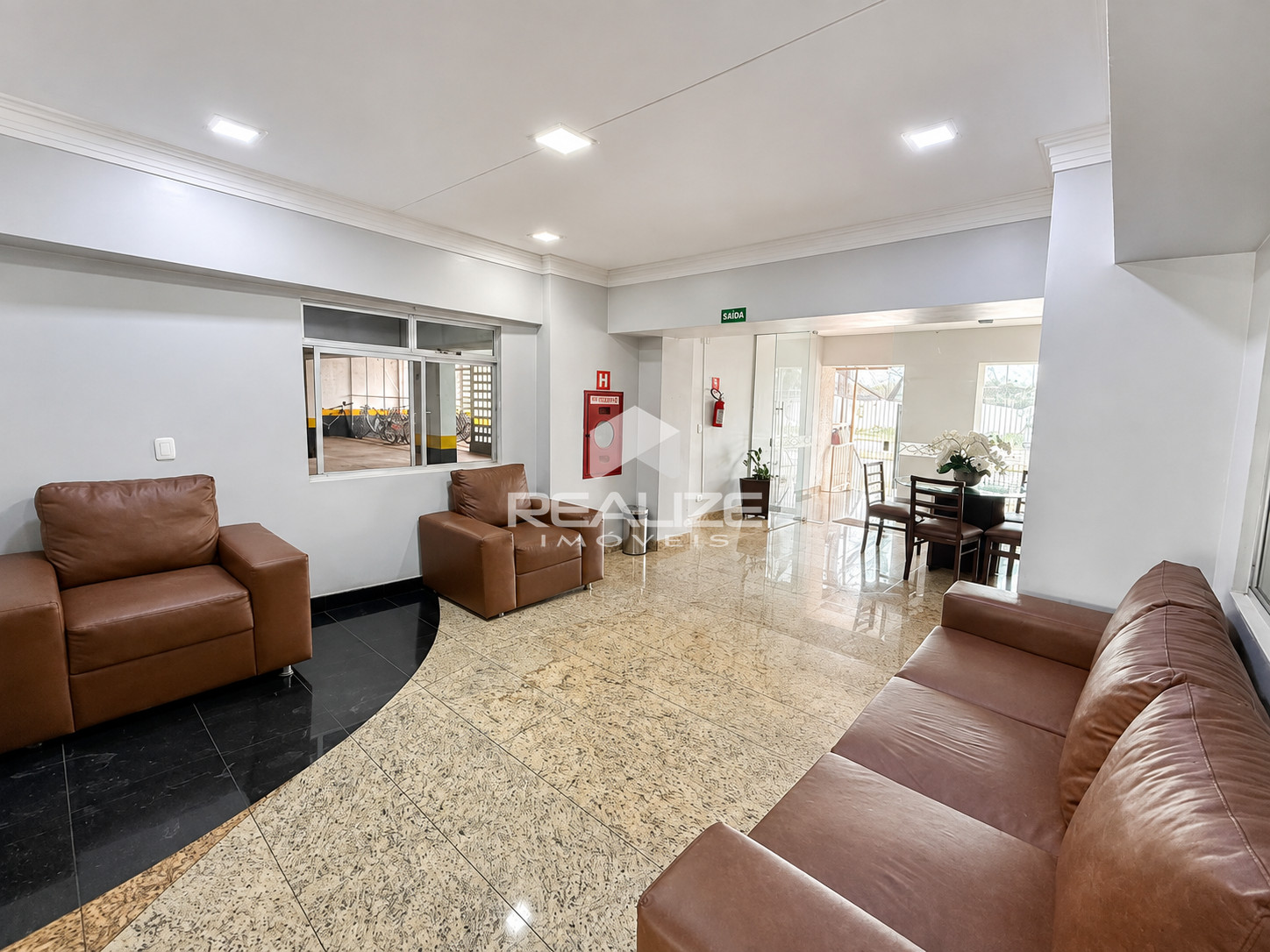 Apartamento à venda no Edifício Cheverny com 1 Quarto 