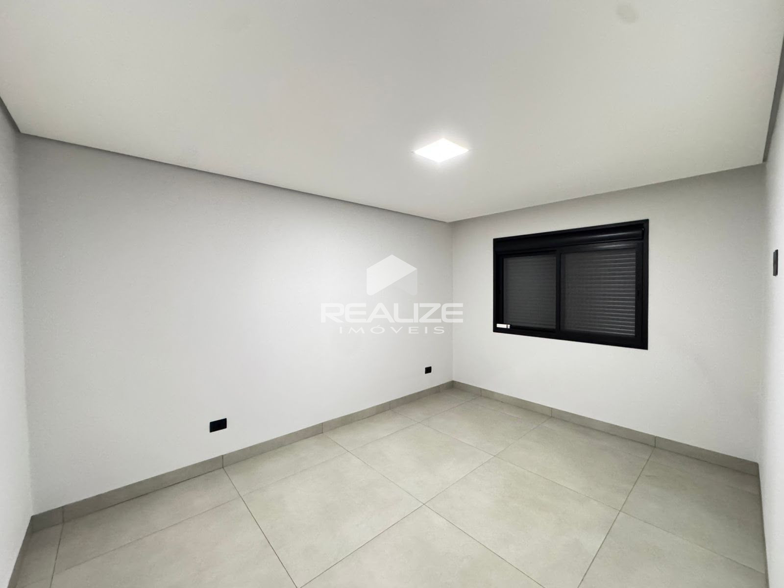 Casa venda no Jardim Panorama com 3 quartos (2 Sutes) .
