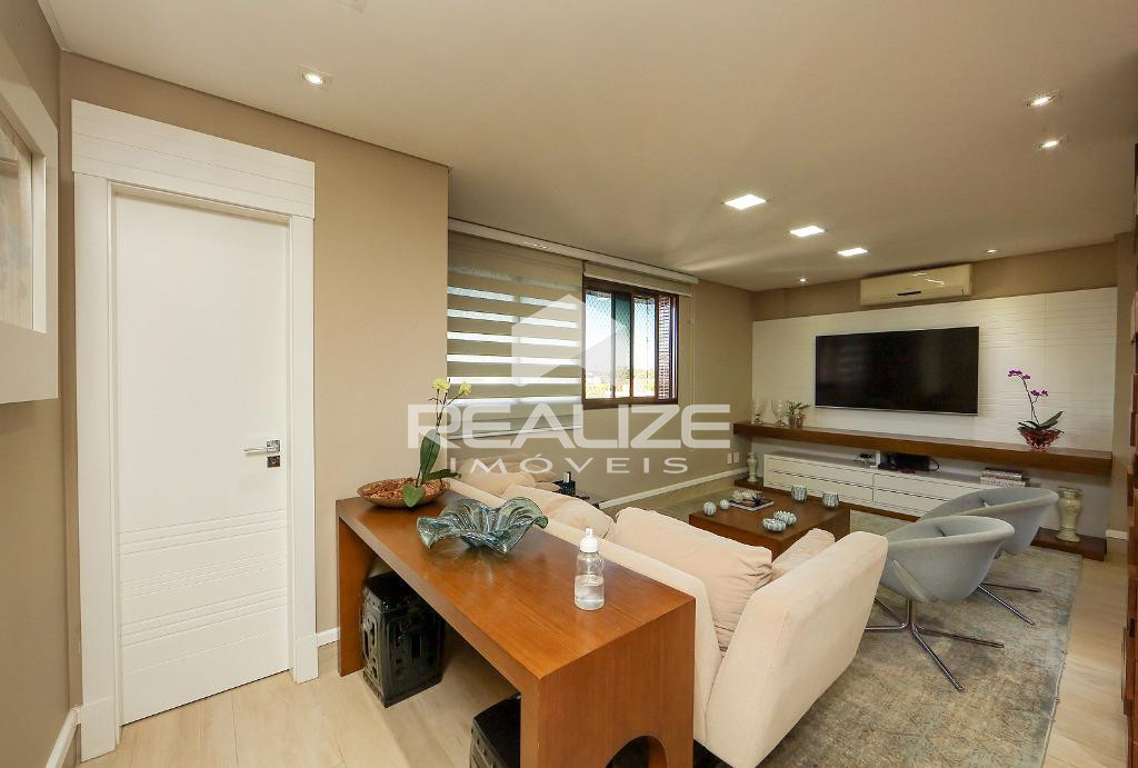 Apartamento à venda no Edifício Maison Royale 4 Quartos (3 Suítes).