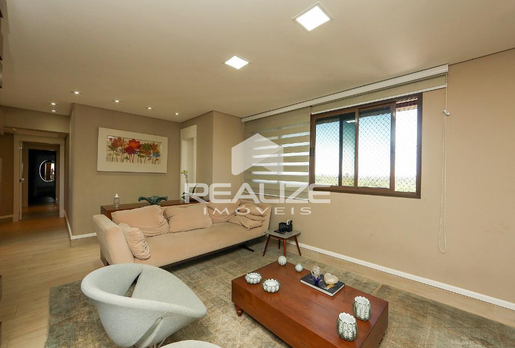 Apartamento à venda no Edifício Maison Royale 4 Quartos (3 Suítes).
