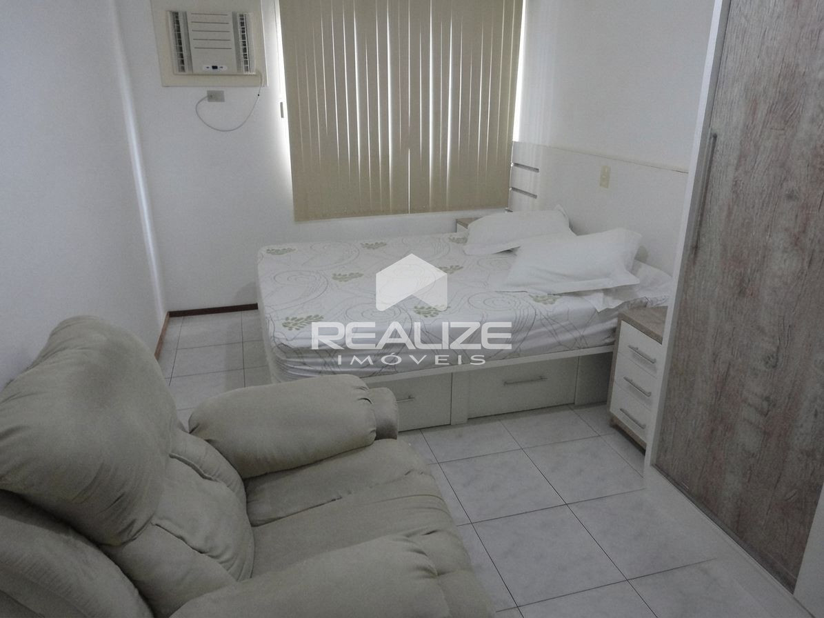 Apartamento à venda no Edifício Prof. Bernardo Litzinger com 3 Quartos (1 Suíte)