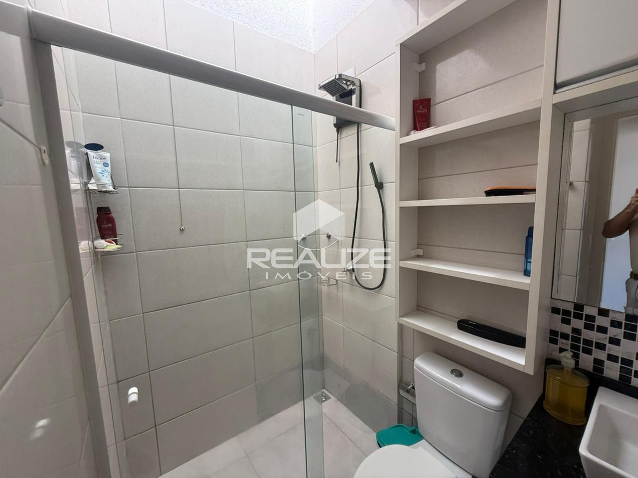 Casa à venda no Condomínio Residencial Nova Esperança com 2 quartos.