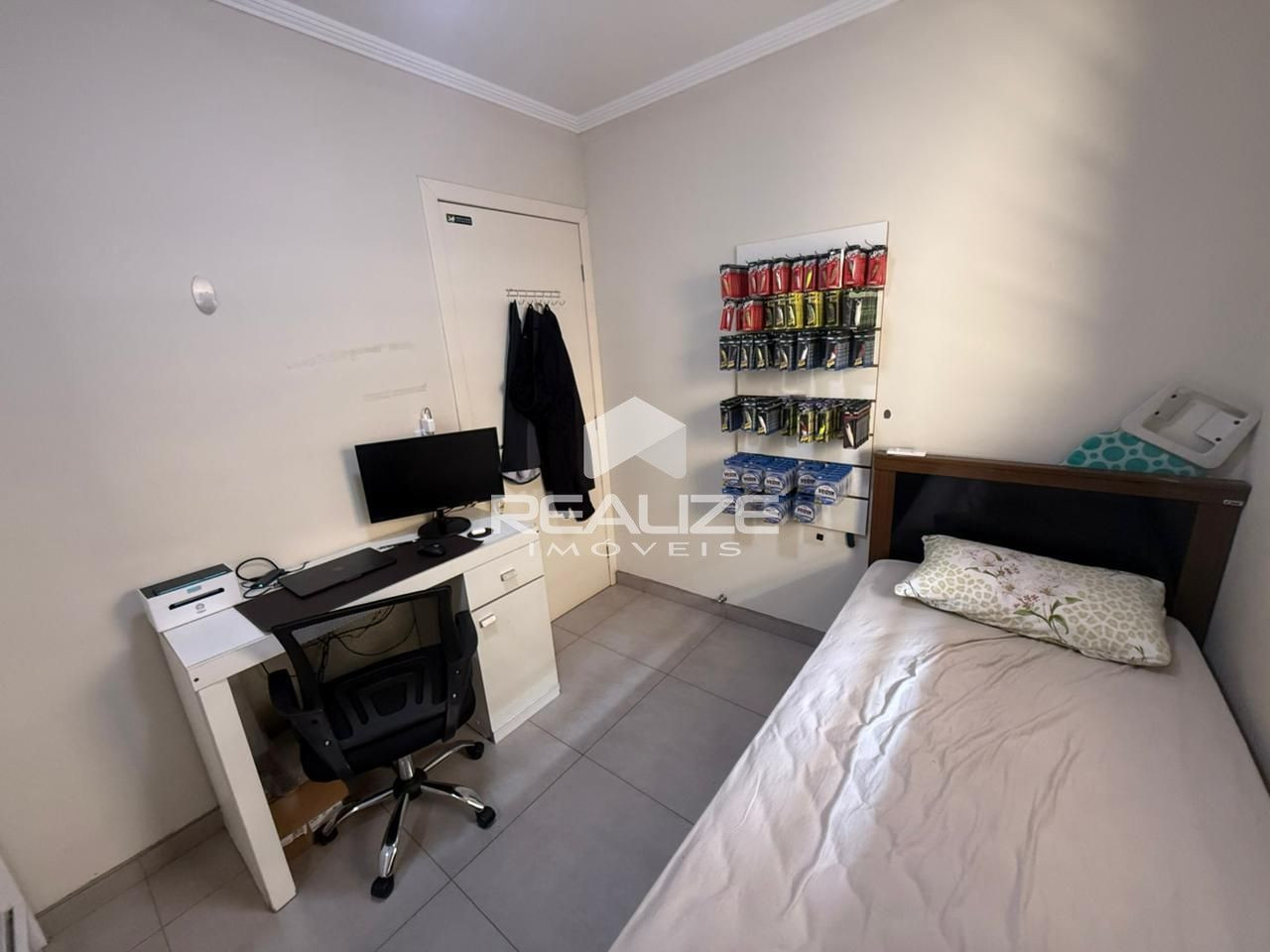 Casa à venda no Condomínio Residencial Nova Esperança com 2 quartos.