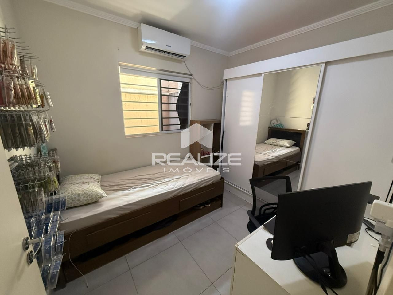 Casa à venda no Condomínio Residencial Nova Esperança com 2 quartos.