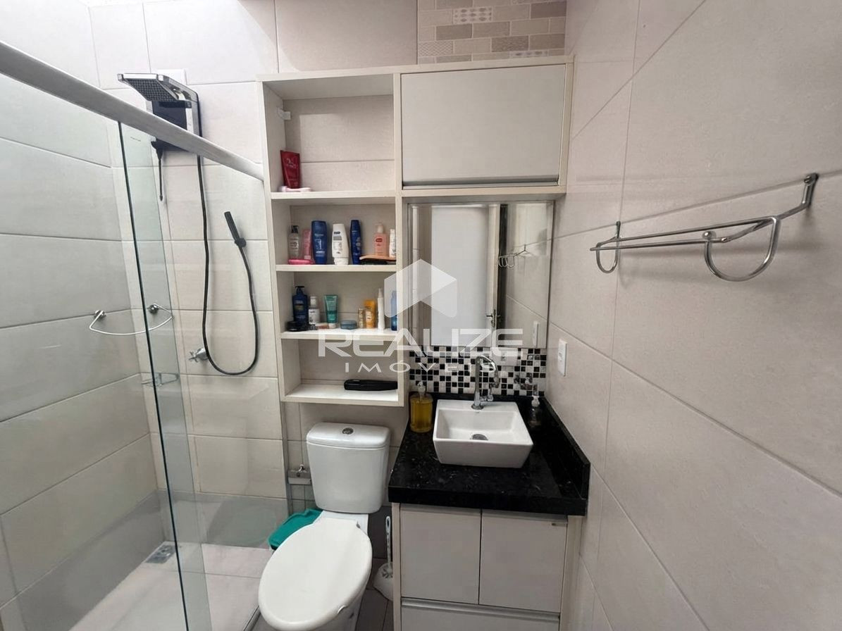 Casa à venda no Condomínio Residencial Nova Esperança com 2 quartos.