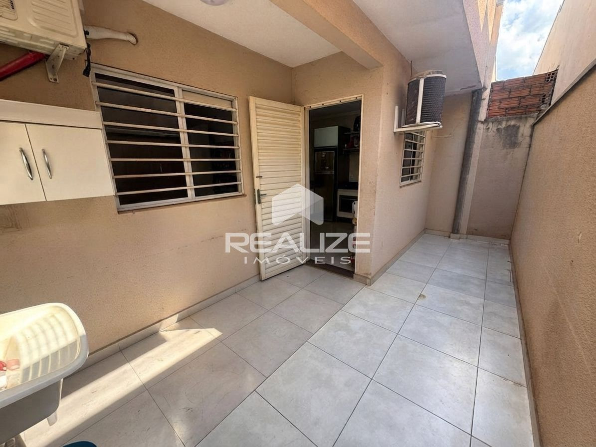 Casa à venda no Condomínio Residencial Nova Esperança com 2 quartos.