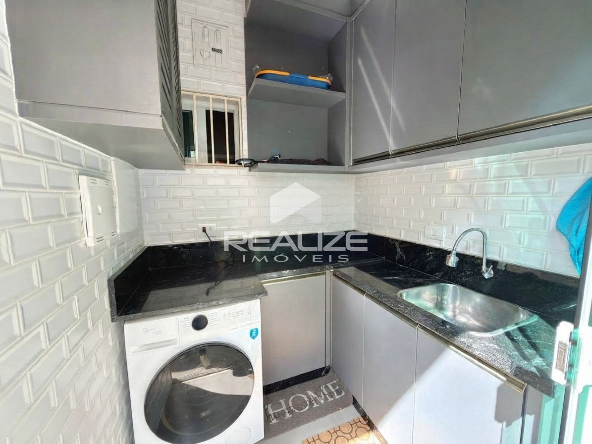 Casa à venda no Jardim Ana Cristina com 3 Quartos 
