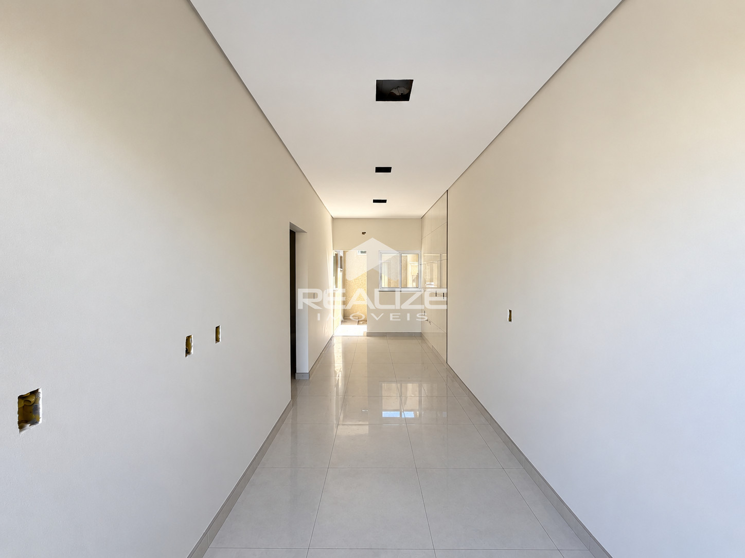 Casa à venda no Jardim Petrópolis com 2 quartos (1 suíte).