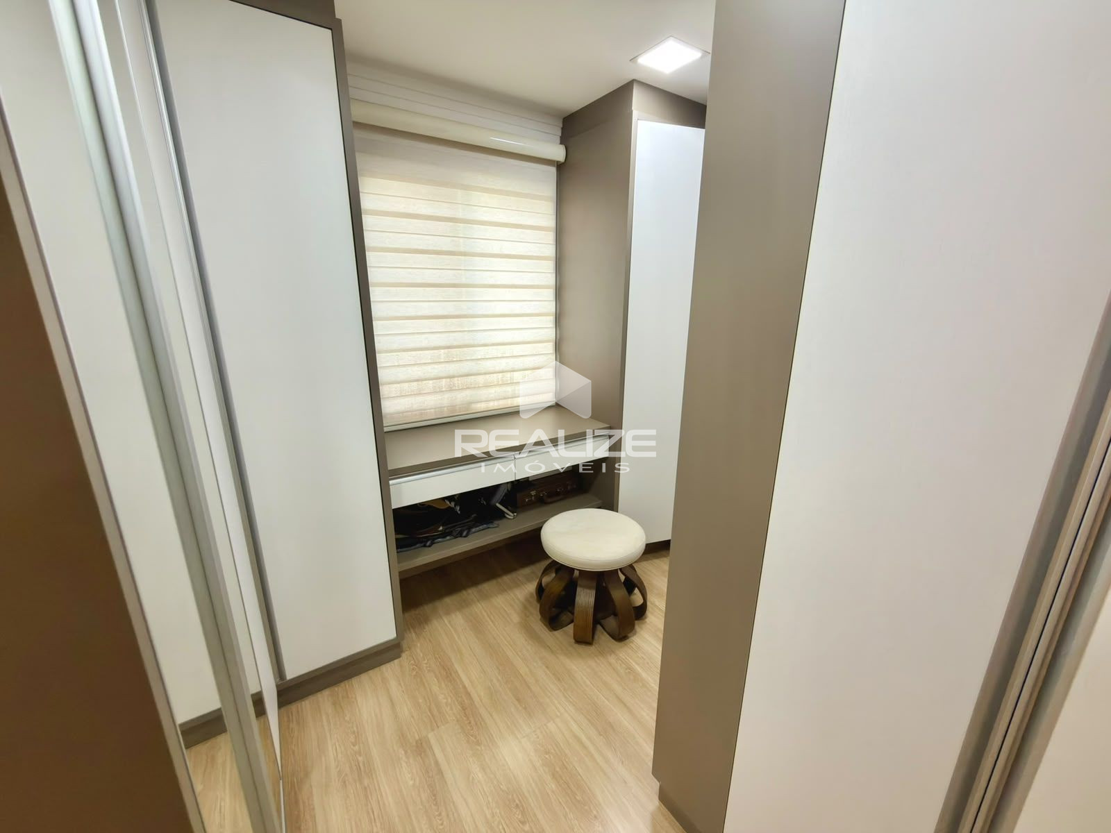 Sobrado venda no Condomnio Terras Alpha 2 com 4 Sutes e Piscina