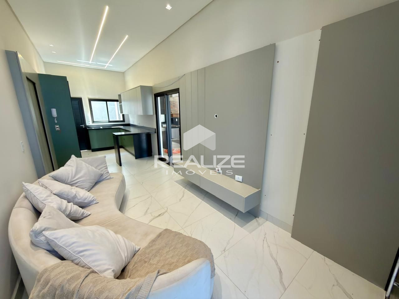 Casa venda em Condomnio Residencial Fechado com 3 Quartos.