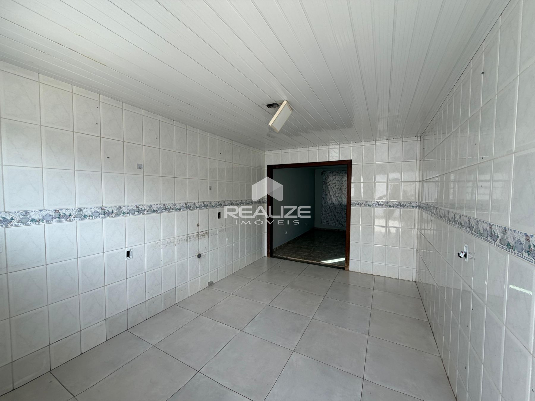 Casa venda no Conjunto Libra com 2 quartos, piscina e rea gourmet.