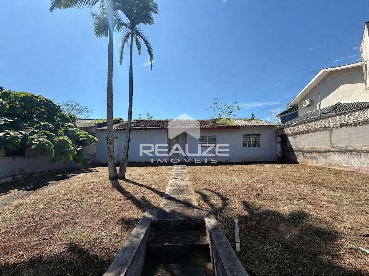 Terreno à venda com 448,92 m² na Vila A