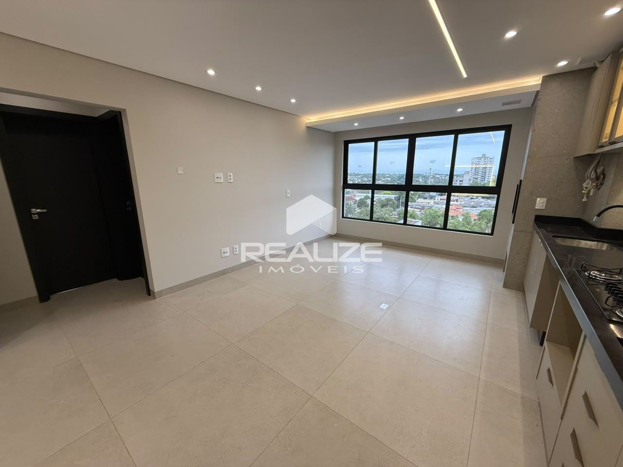 Apartamento Mobiliado à Venda no Edifício Araucária com 2 Quartos