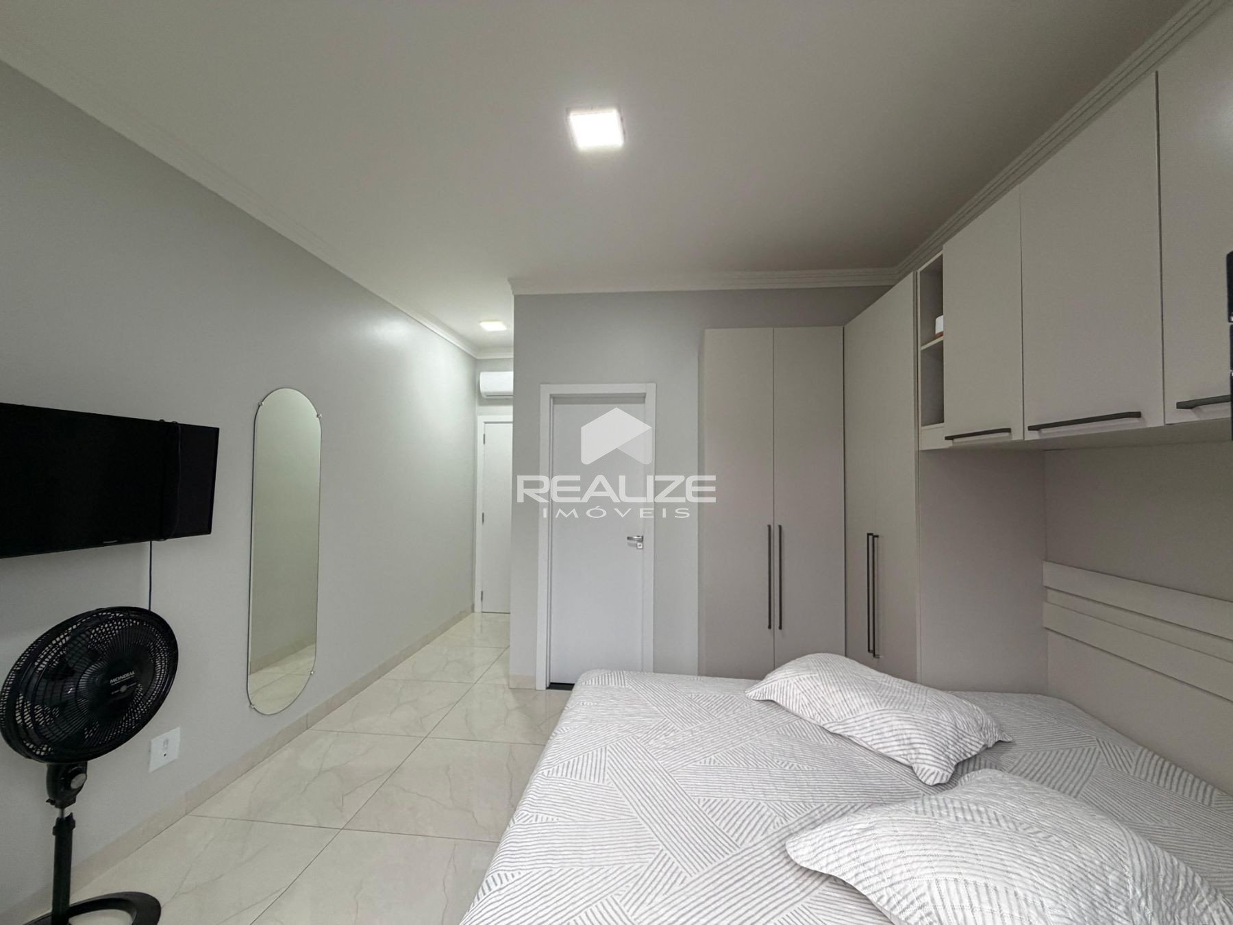Casa à venda no Jardim Nacional com 2 quartos (1 Suite)