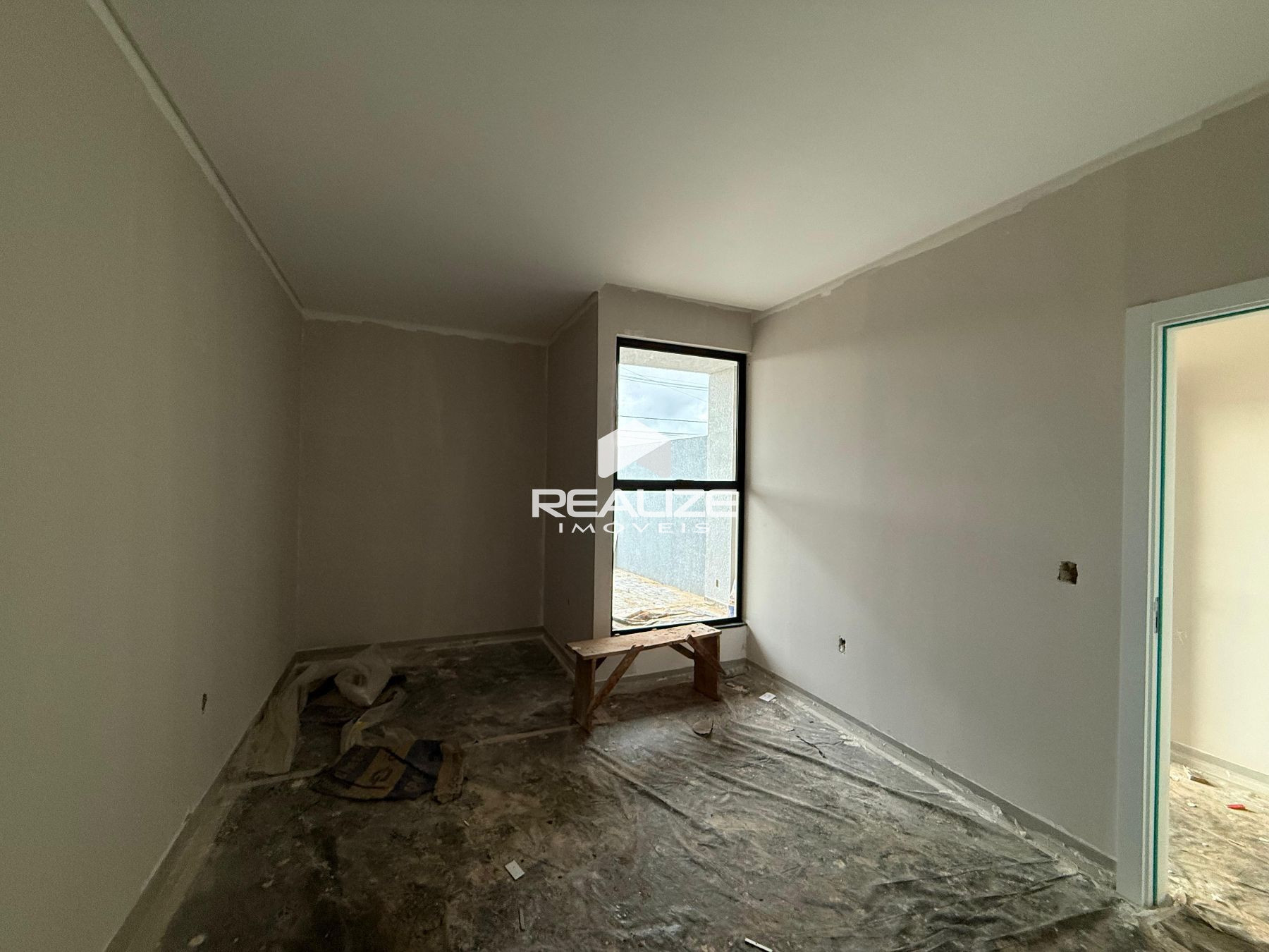 Casa à venda no Villa Floratta com 2 Quartos sendo (1 Suite).