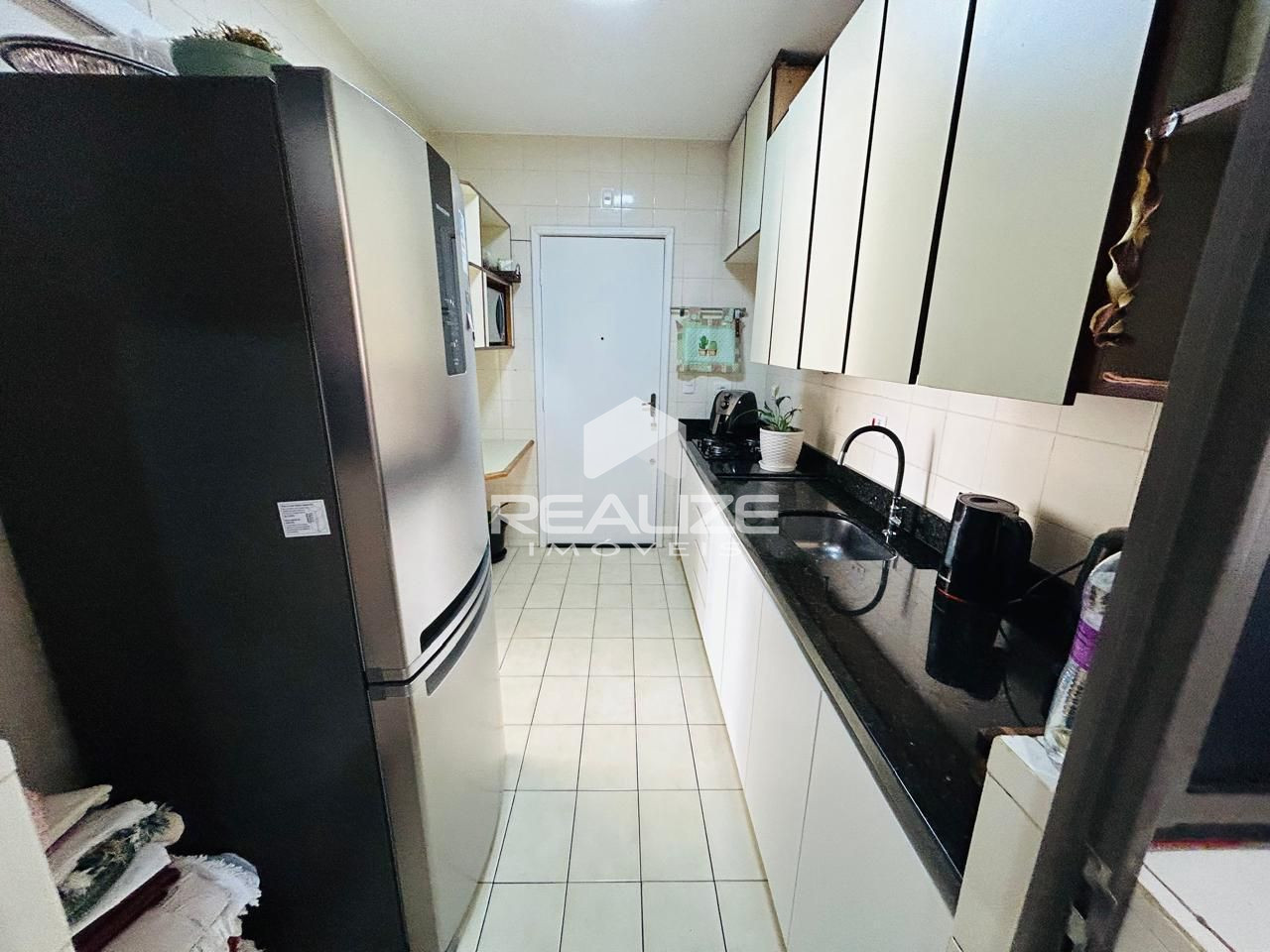 Apartamento à venda no Edifício Di Cavalcanti com 3 quartos (1 suíte).