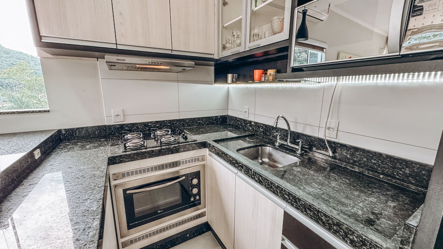 Apartamento com 2 Quartos Mobiliado — foto 7