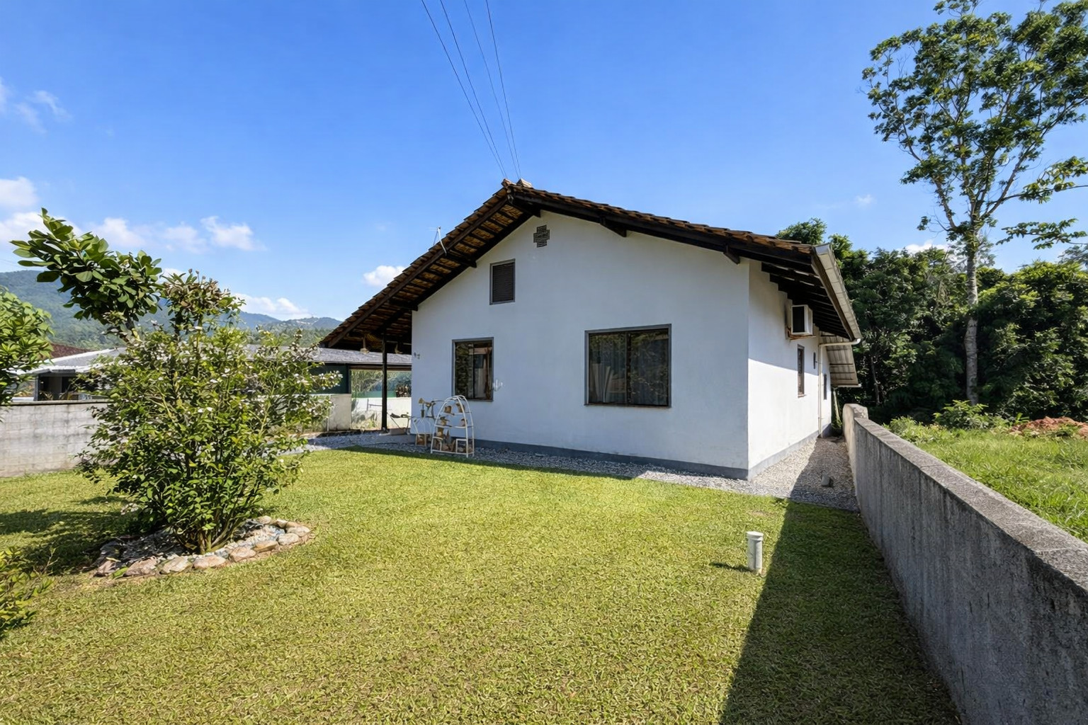 Casa de 2 Quartos com Vista Para Natureza — foto 3