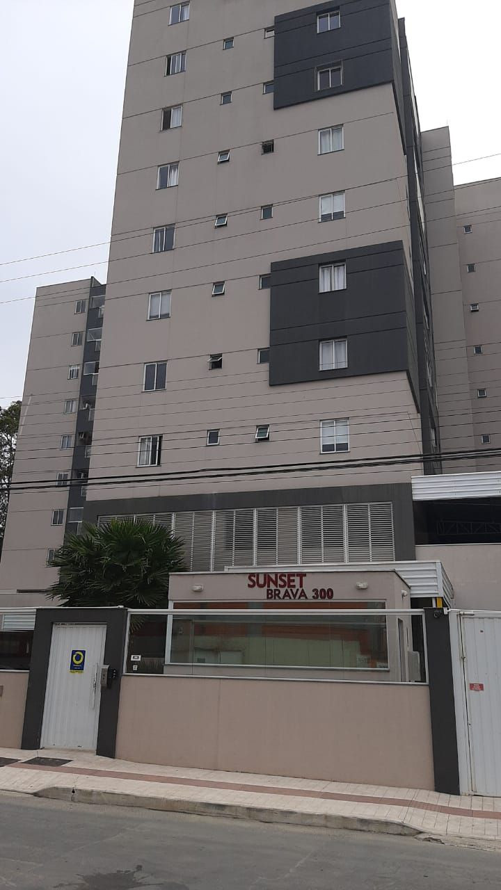 APARTAMENTO NA PRAIA BRAVA