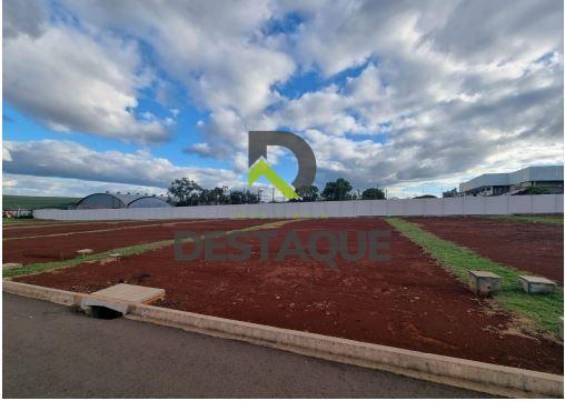Terreno com 420m2-  Condominio Pazoline - Corbelia