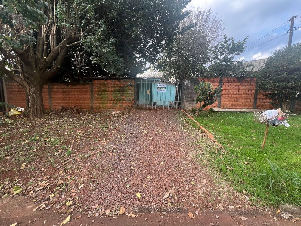 �Casa a venda no Esmeralda