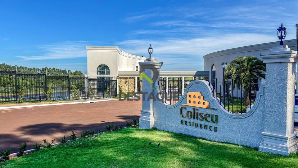 Terreno de Terceiros com 1.525m2- Condominio Coliseu-